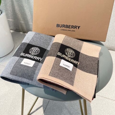 Burberry巴宝莉经典战马100%进口针织羊绒