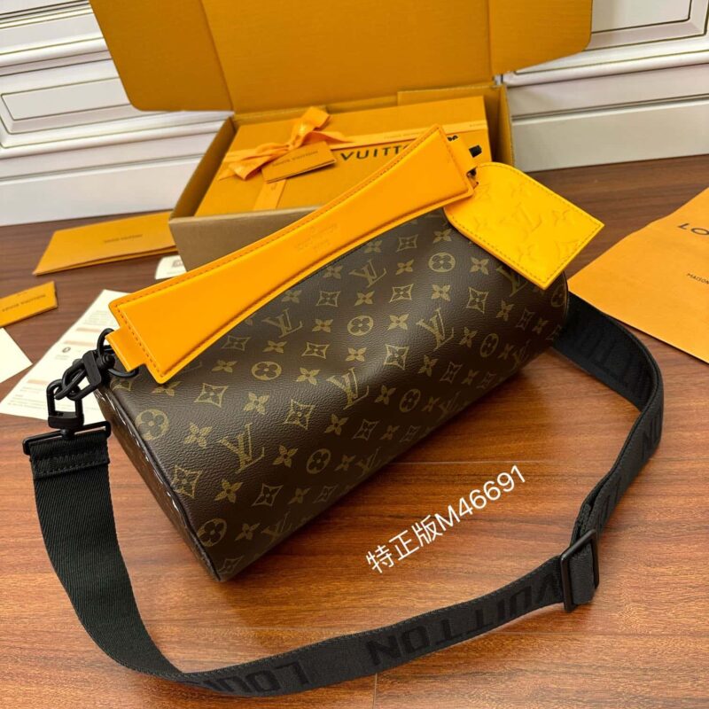 LV M46691 SOFT POLOCHON 手袋