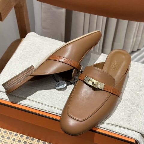Hermès H家早春新款kelly扣半拖