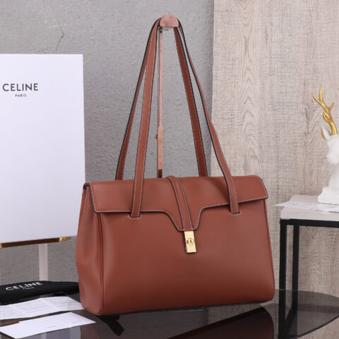 【特级品质 全钢五金】CELINE Soft 16大号 平纹牛皮革柔软手袋 编号:194043CR4.04LU