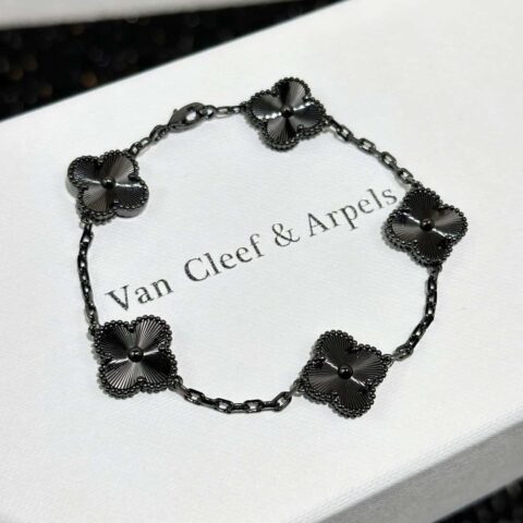 ☀️Van Cleef &Arpels 梵克雅宝镭射枪黑五花手链 ☀