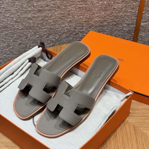 Hermès 拖鞋