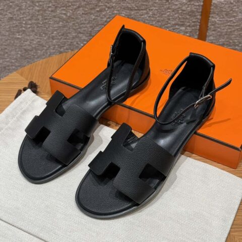 Hermès H家春夏必备穿搭凉鞋