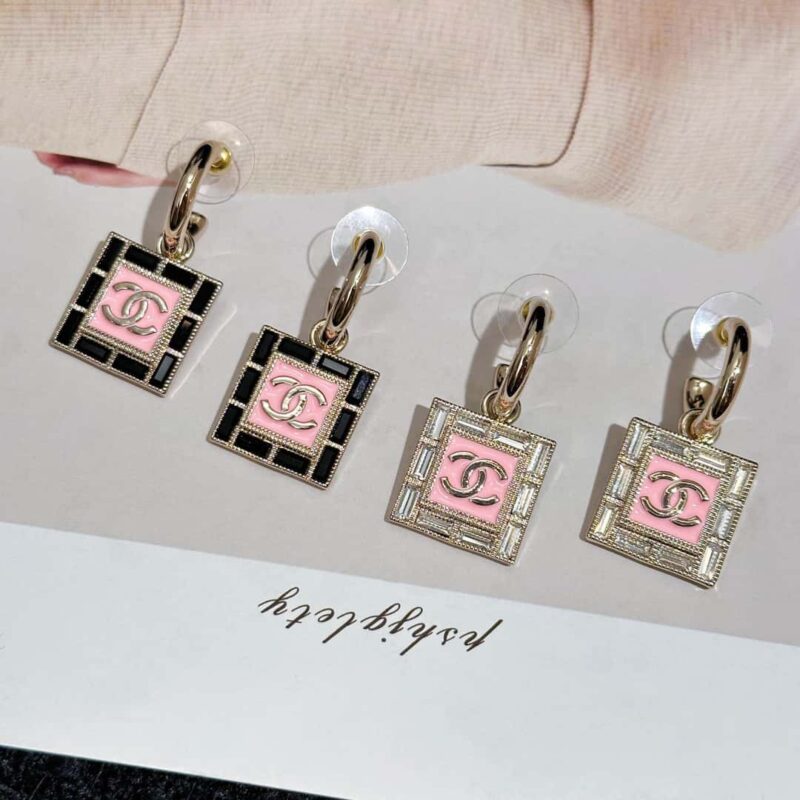 ❗️新品❗️香奈儿耳钉耳环 ☀️新款☑️ 香奈儿c2双c方形耳钉耳环 ☀️