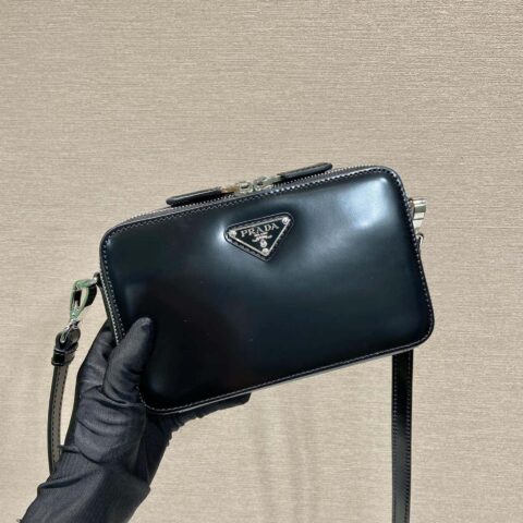 PRADA🎉新款邮差包🎉2VH173亮面 黑色