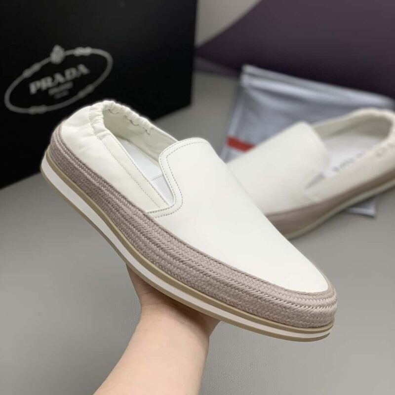 PRADA💁🏻♂️男士乐福鞋