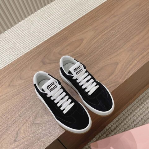 miumiu ss24 new arrival~ miu家2024早春新品系带休闲鞋 这款系带休闲鞋