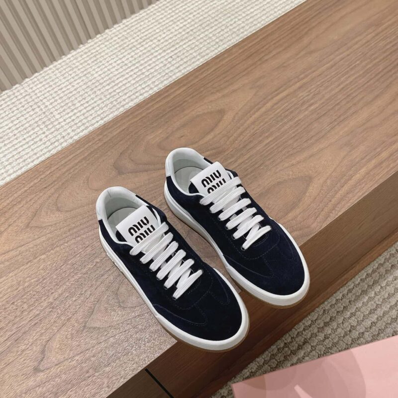 miumiu ss24 new arrival~ miu家2024早春新品系带休闲鞋 这款系带休闲鞋