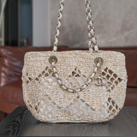 𝐂𝐡𝐚𝐧𝐞𝐥 𝟮𝟰 CoCo Beach草编购物袋🛍️ 小号