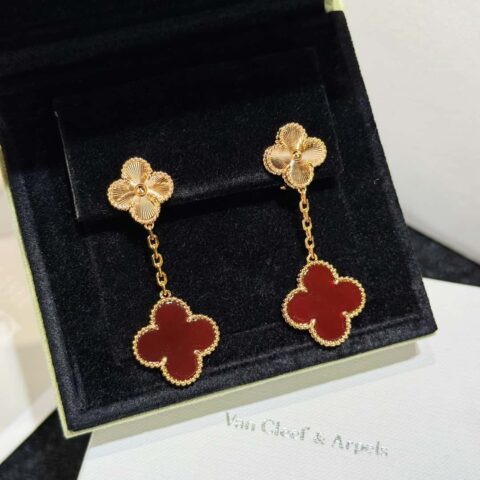 ❗️CNC版本❗️ ☀️Van Cleef &Arpels 梵克雅宝红玛瑙镭雕四叶草耳拍耳环耳钉 ☀