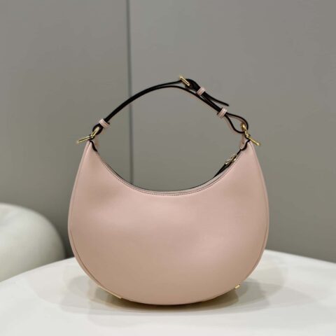 FENDI Fendigraphy腋下包 款号:80056m粉