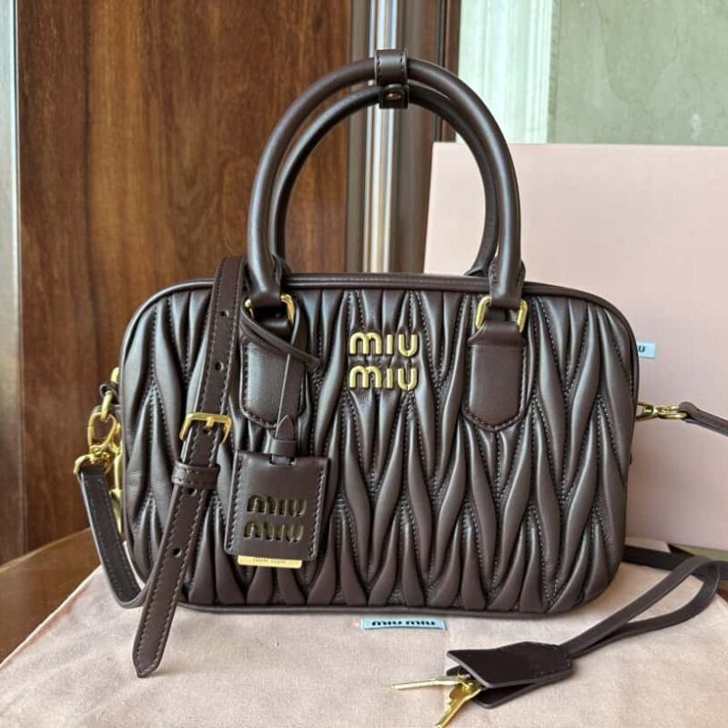 5BB124:MiuMiu新品too pretty保龄球手袋 紫色 Arcadie Matelassé软羊革手袋