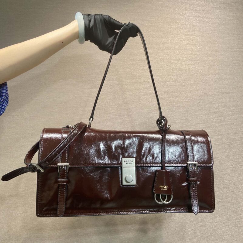 PRADA🎉新款笔筒包🎉1BN024大号🎉🎉 酒红