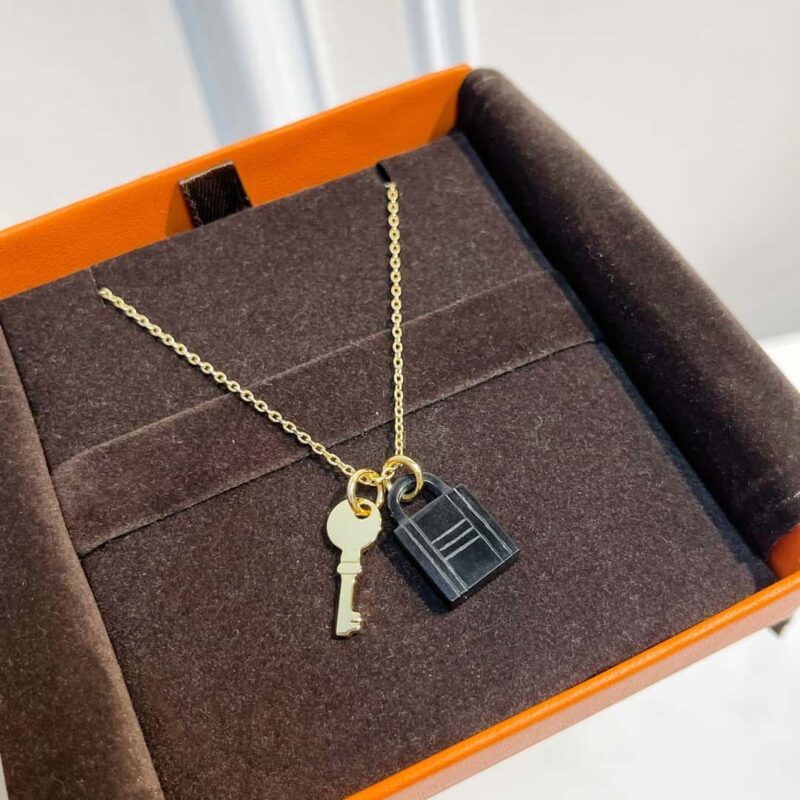 ❗️新品❗️ ☀️爱马仕HERMES水牛角Amulette Padlock锁头钥匙项链 ☀️