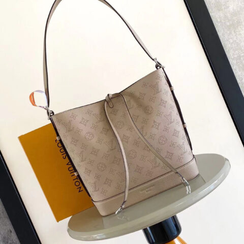 LV M12140 Flore