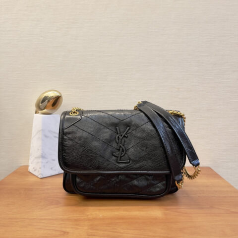 YSL 【𝗡𝗶𝗸𝗶-𝟮𝟮𝗰𝗺】533037