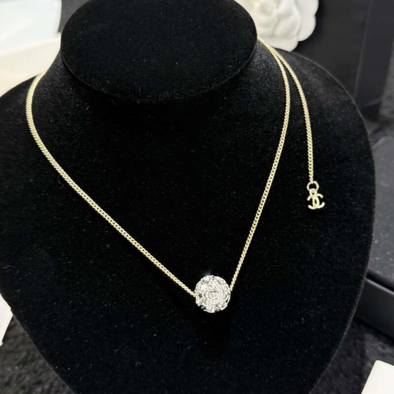 ❗️新品❗️ ☀️新款☑️ 香奈儿双c镂空满钻圆球项链 ☀️