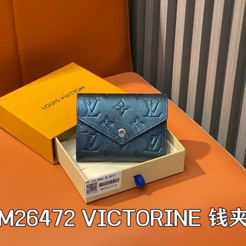 【原单精品】M26525珠光蓝 全皮压花卡包钱包 Charms卡夹钱夹