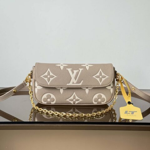 【特级原厂】Wallet ON Chain IVY手袋👜 型号: M82211大象灰 动态芯片版