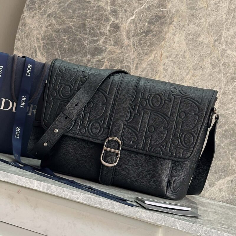 迪奥大号 Dior Daily 翻盖信使包 编号: 1ESME197LLG_93923