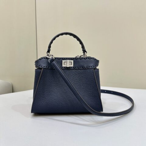 FENDI 简约大气款peekaboo 款号8615夜雾蓝
