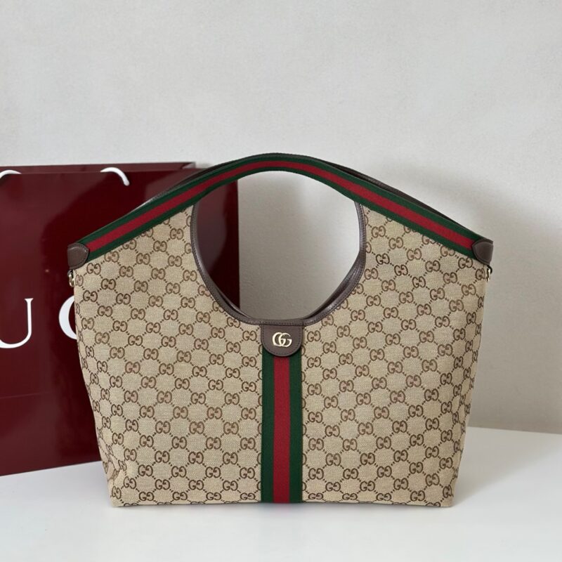 GUCCI专柜品质，顶级原单货，实物实拍！款号853971杏布啡皮