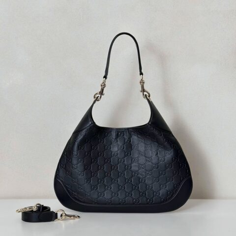 GUCCI  专柜品质，顶级原单货，实物实拍！款号834981克皮压字