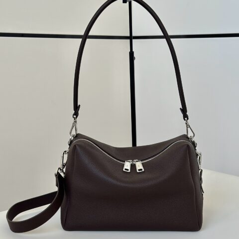 FENDI 新品Lui手袋 款号66811s