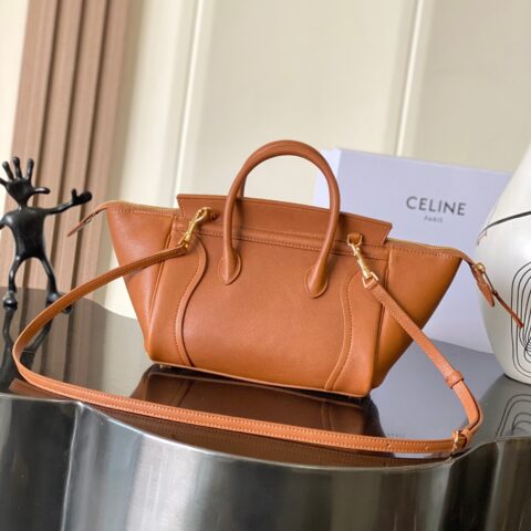 CELINE New Luggage笑脸包 款号:124213