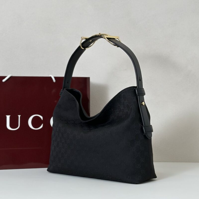 GUCCI 专柜品质，顶级原单货，实物实拍！款号850926克色/帆布