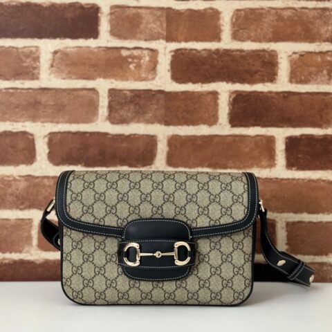GUCCI 专柜品质，顶级原单货，实物实拍！款号815178啡pvc克色