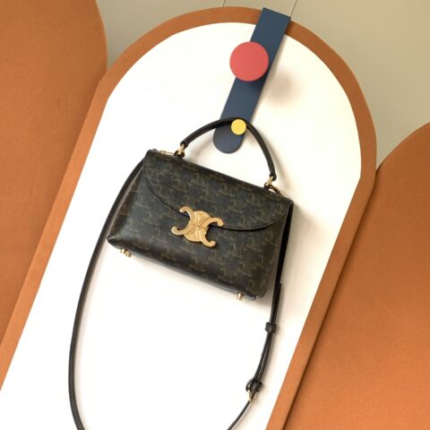 CELINE 凯旋门kelly手袋👜 118112