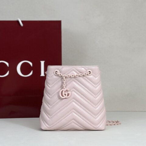 GUCCI  专柜品质，顶级原单货，实物实拍！款号856404粉色