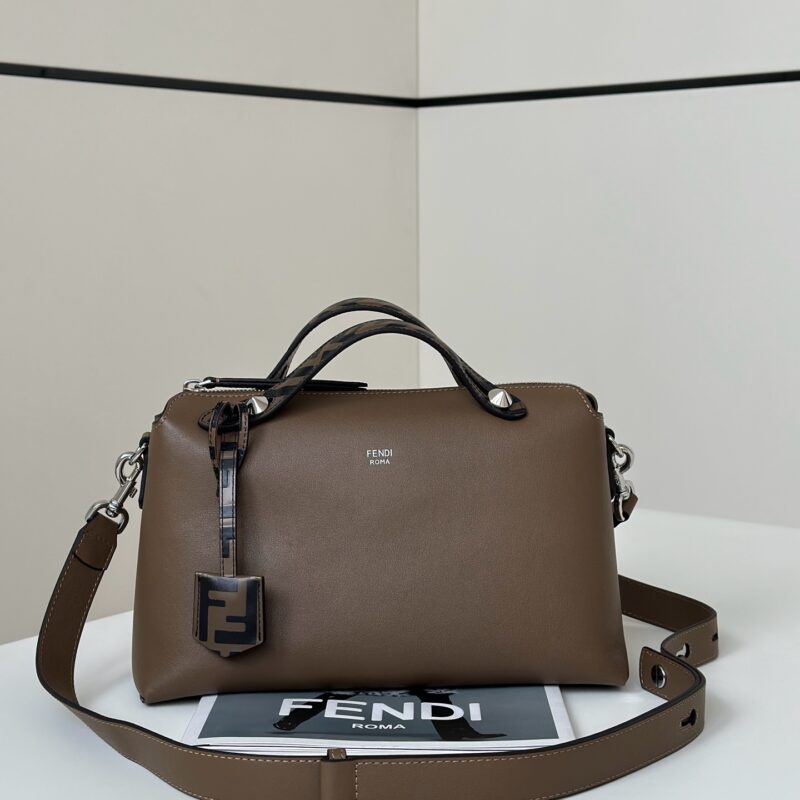 FENDI  1150S 柔软小牛皮波士顿手提包