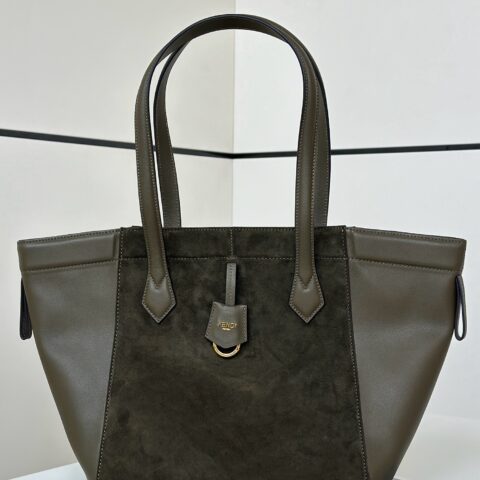 FENDI 新款折叠包Origam 款号8626