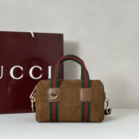 GUCCI 专柜品质，顶级原单货，实物实拍！款号859975棕绒皮压G