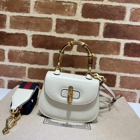 GUCCI  专柜品质，顶级原单货，实物实拍！款号686864米白