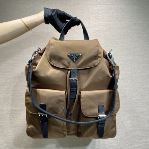 PRADA 新款双肩背包 2VZ110A金咖色