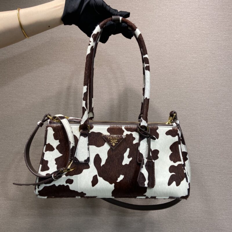 PRADA 新品 1BA457马毛