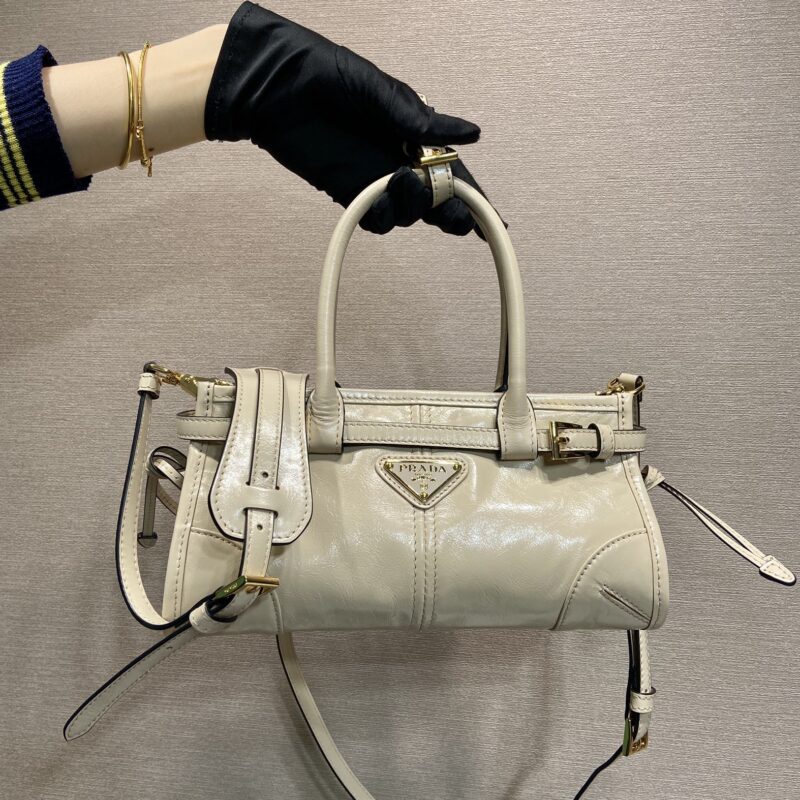 PRADA  Softlux油腊皮 1BA486迷你号
