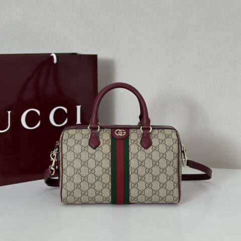 GUCCI  专柜品质，顶级原单货，实物实拍！款号836825啡胶/安可拉红