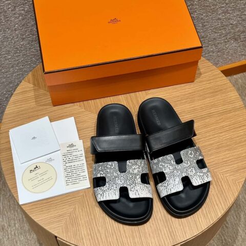 HERMES 225 CHYPRE SANDAL 老舅鞋 颜色/Colour:Himalaya/蜥蜴原色