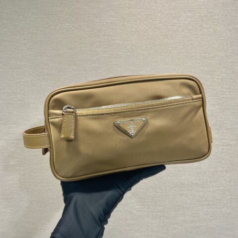 PRADA 新款洗漱手包 2NA819收纳包