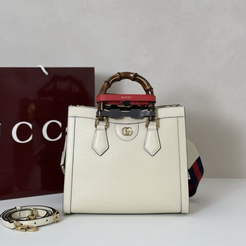 GUCCI 专柜品质，顶级原单货，实物实拍！款号702721米白
