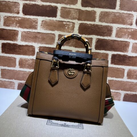 GUCCI 专柜品质，顶级原单货，实物实拍！702721棕色