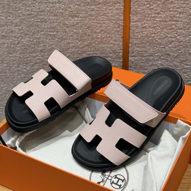 HERMES 225 CHYPRE SANDAL 老舅鞋 颜色/Colour:陶瓷粉/ceramic powder