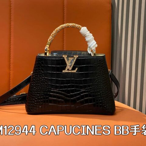【原单精品】M12944黑色鳄鱼纹 钻手腕 全皮cap那英款 CAPUCINES BB手袋