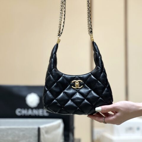CELINE  限量版hobo链条包 AS4966