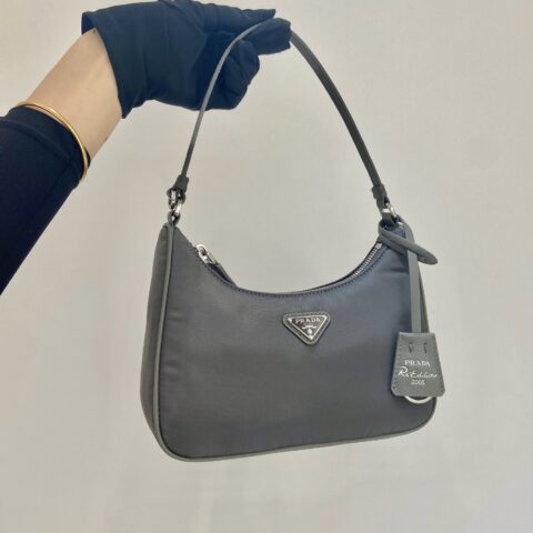 PRADA 升级版Hobo 1N204M水银灰