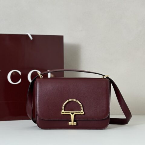 GUCCI  专柜品质，顶级原单货，实物实拍！款号846705酒红